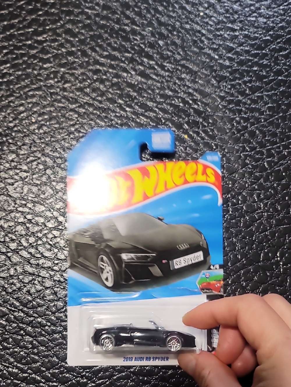 Hot Wheels 2019 Audi R8 Black Drop Tops Spyder Diecast Car